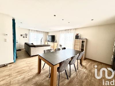 Maison - 92 m² - 5 pièces