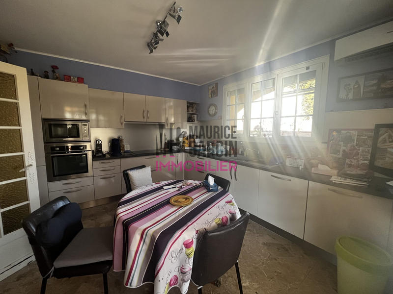 Maison traditionnelle - 150 m² - 4 pièces