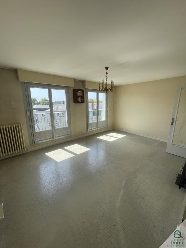 Appartement - 82 m² - 4 pièces