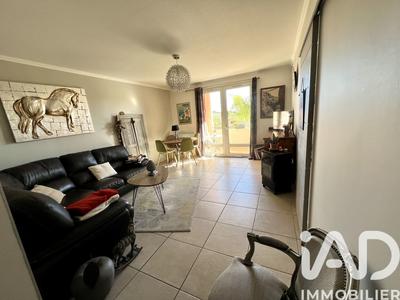 Appartement - 80 m² - 4 pièces