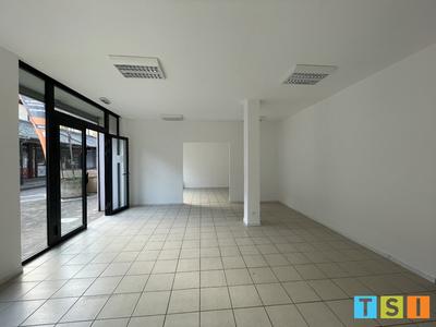 Local d'activités - 78 m² - 2 pièces