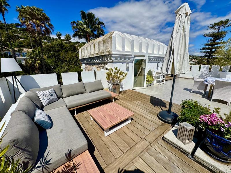 Appartement - 82 m² - 4 pièces