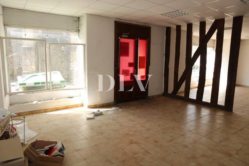 Fonds de commerce - Magasins - 100 m²