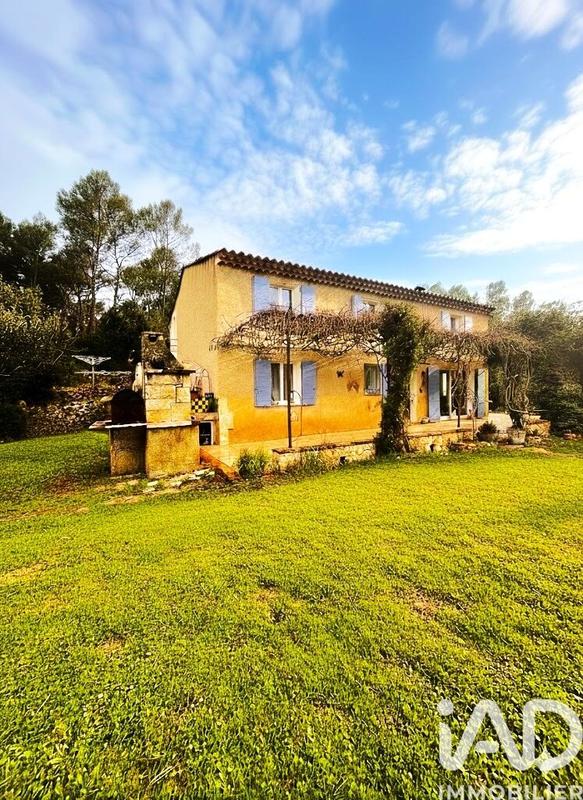 Maison - 182 m² - 7 pièces