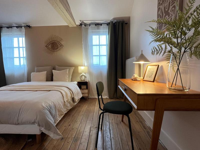 Maison - 258 m² - 14 pièces