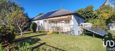 Maison - 200 m² - 7 pièces