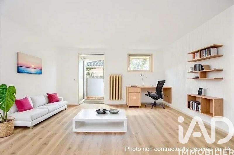 Maison - 80 m² - 5 pièces