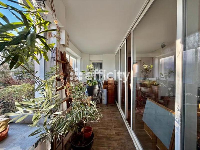 Appartement - 85 m² - 3 pièces