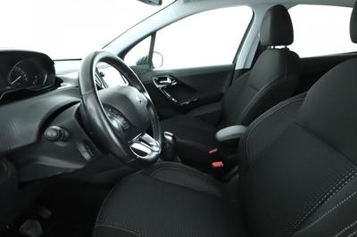 Peugeot 208 1.2 PureTech Allure 5p 110 ch