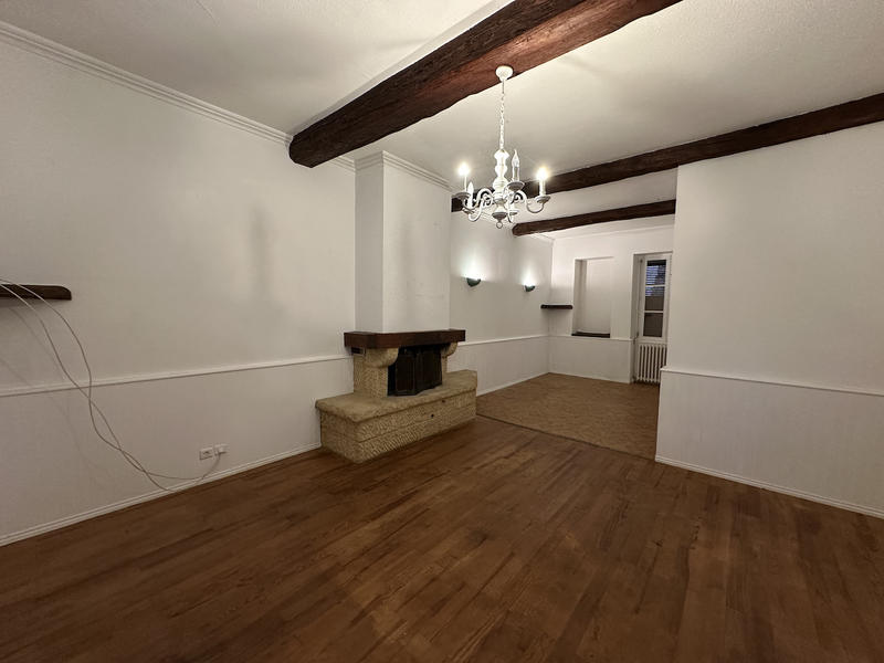 Maison - 240 m² - 12 pièces