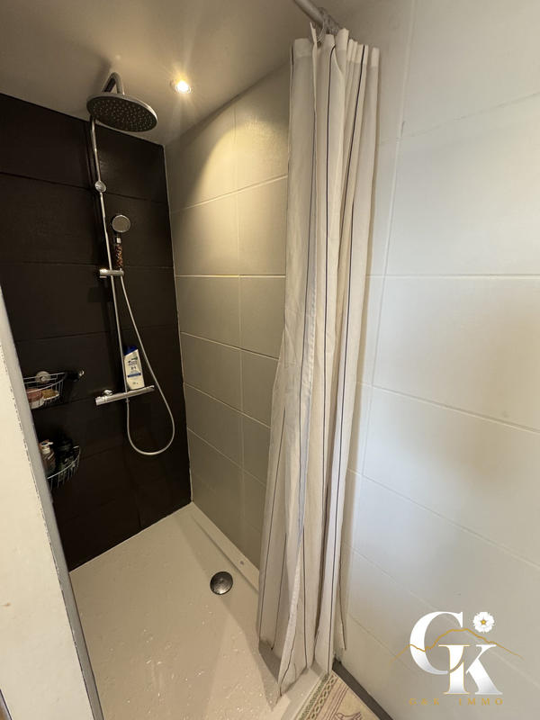 Appartement - 106 m² - 4 pièces