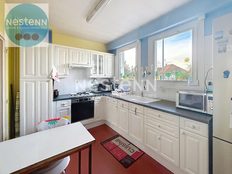 Maison - 151 m² - 8 pièces