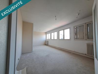 Appartement - 110 m² - 6 pièces