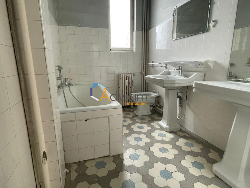 Appartement - 75 m² - 3 pièces