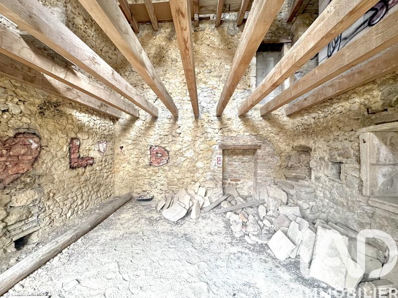 Maison de village - 220 m² - 15 pièces