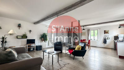 Maison - 240 m² - 4 pièces