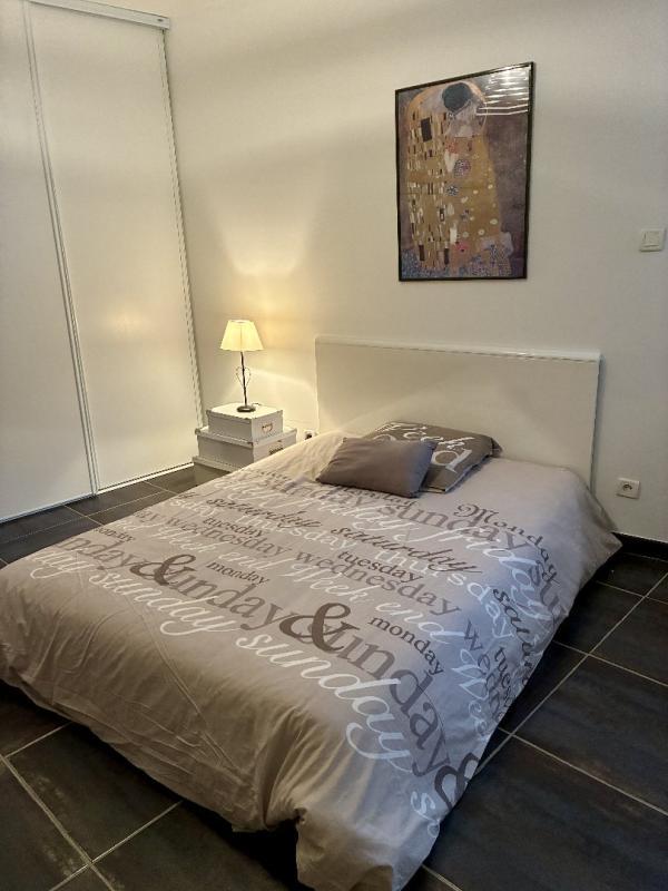 Appartement - 90 m² - 4 pièces