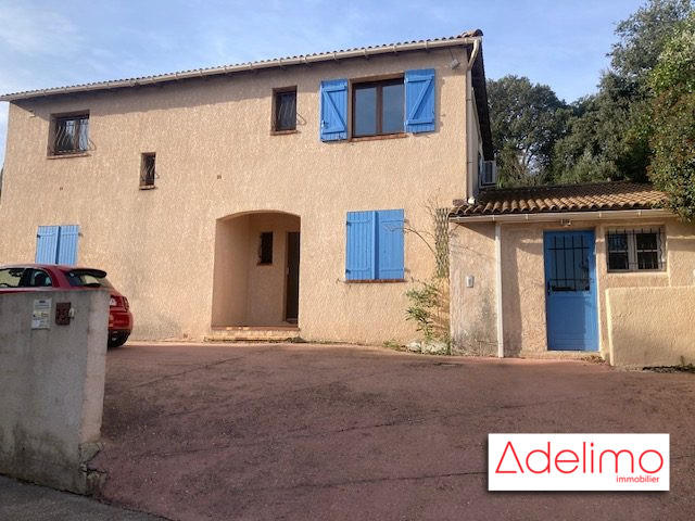 Maison - 190 m² - 8 pièces