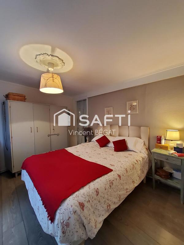 Maison - 156 m² - 8 pièces