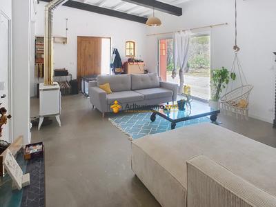 Maison - 178 m² - 6 pièces