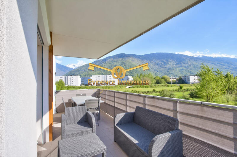 Appartement - 70 m² - 3 pièces