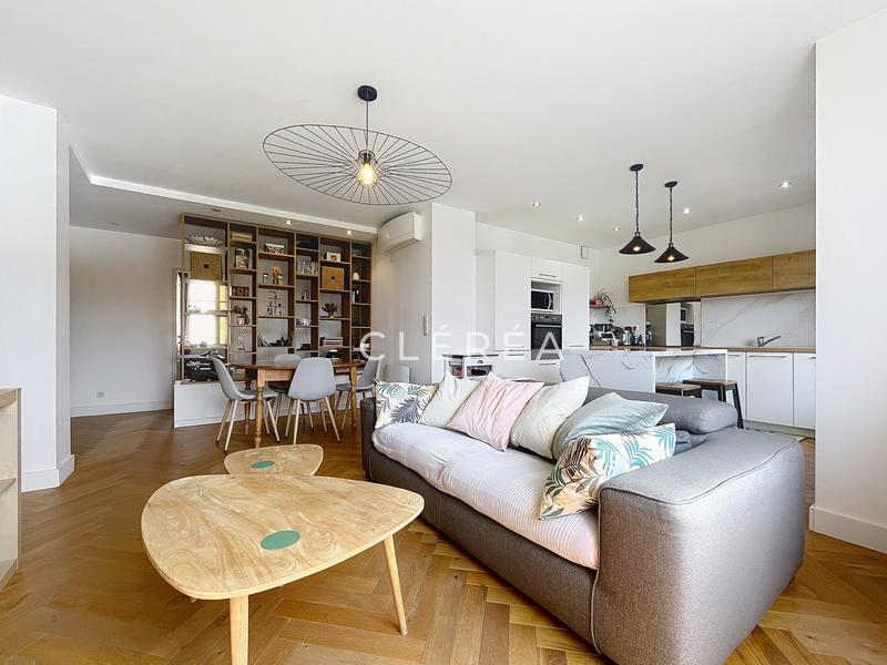 Appartement - 89 m² - 4 pièces