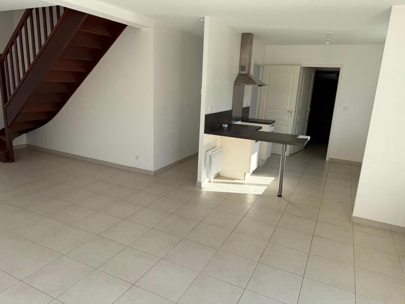 Maison traditionnelle - 105 m² - 6 pièces