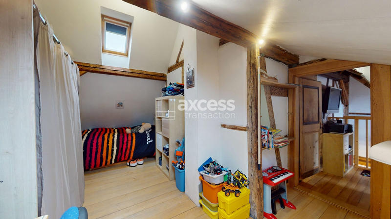 Maison - 80 m² - 4 pièces