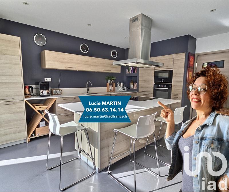 Maison - 137 m² - 6 pièces