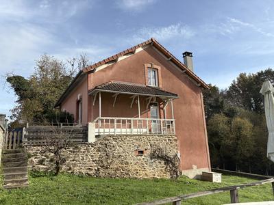 Maison - 148 m² - 6 pièces