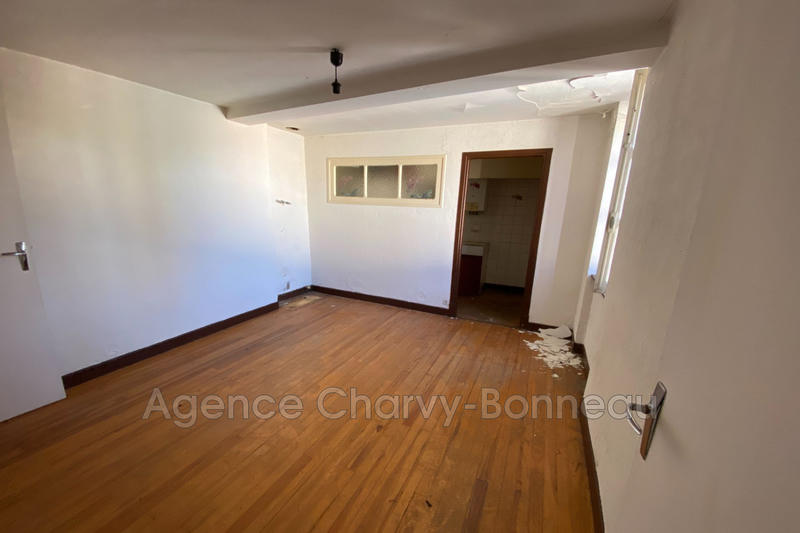 Maison - 190 m² - 8 pièces