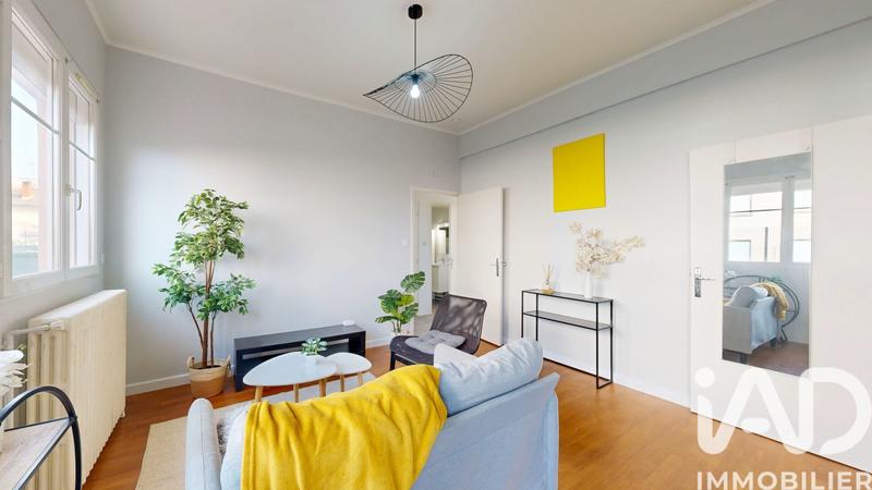 Appartement - 60 m² - 4 pièces