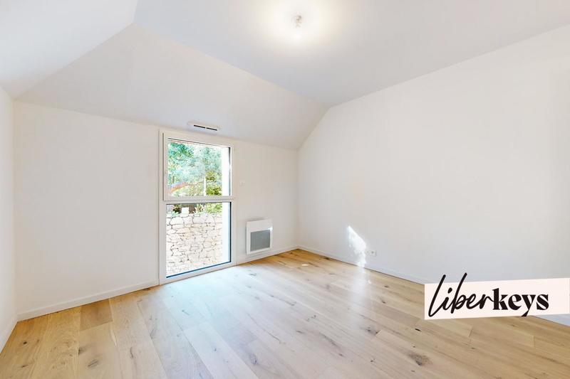 Maison - 138 m² - 6 pièces