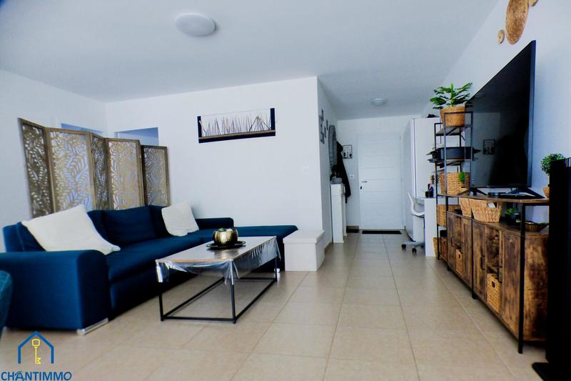 Maison - 95 m² - 4 pièces