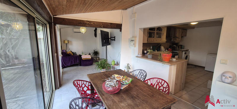 Mas - 303 m² - 9 pièces