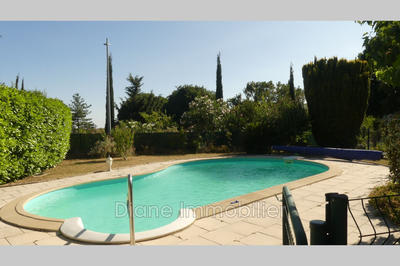 Villa - 135 m² - 5 pièces