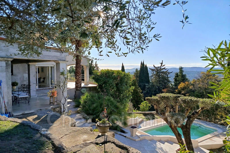 Maison - 160 m² - 5 pièces