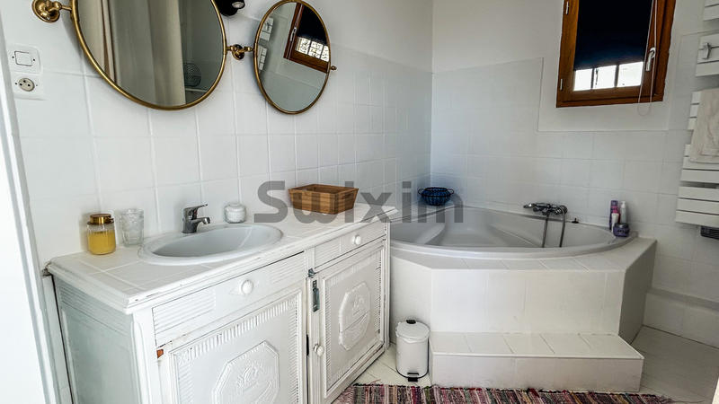 Maison de village - 89 m² - 5 pièces