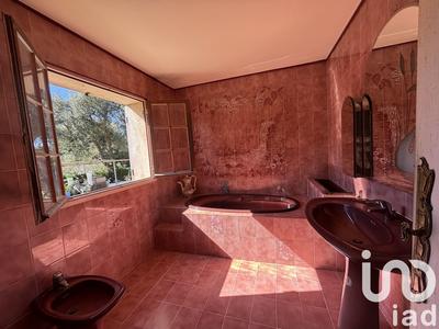 Appartement - 160 m² - 5 pièces