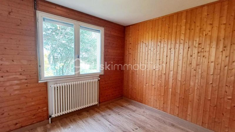 Maison - 85 m² - 5 pièces