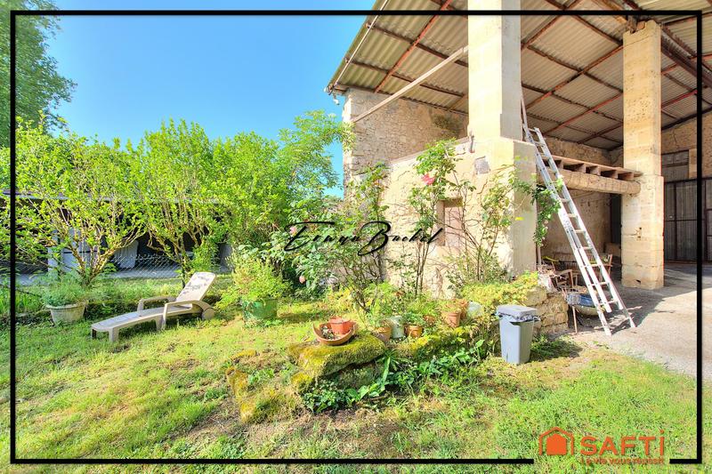 Maison - 180 m² - 6 pièces