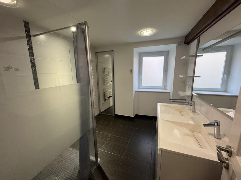 Maison - 162 m² - 6 pièces