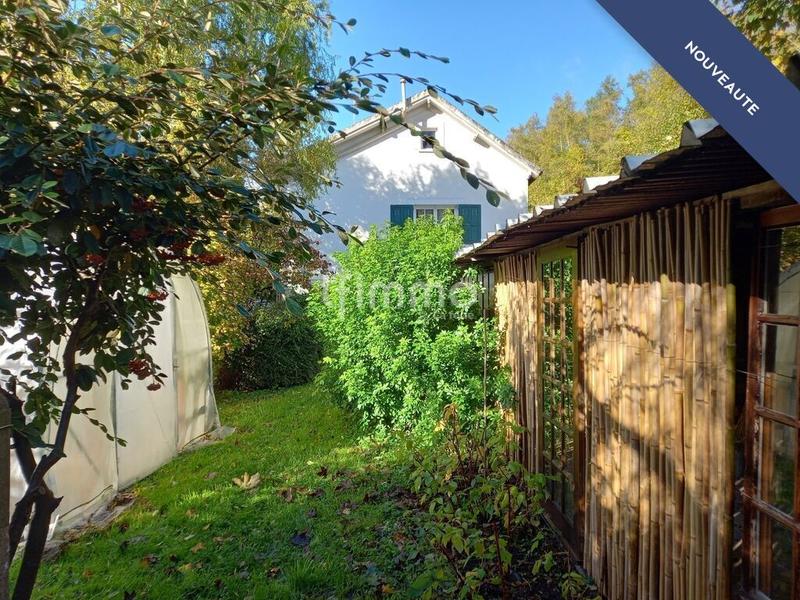 Maison - 100 m² - 4 pièces