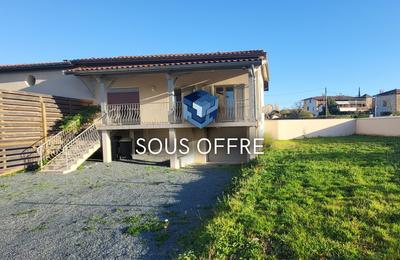 Maison - 95 m² - 4 pièces