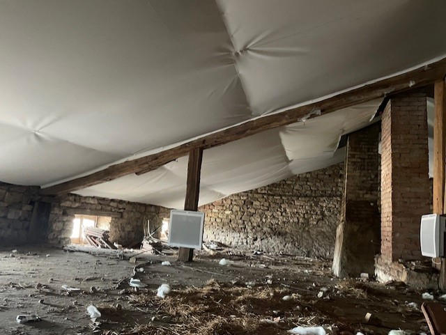 Maison en pierre - 195 m² - 9 pièces