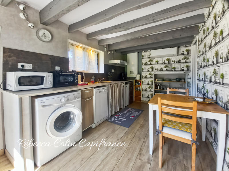 Maison - 199 m² - 9 pièces