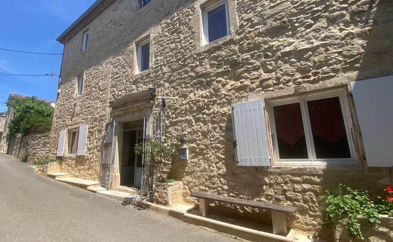 Maison de village - 220 m² - 11 pièces