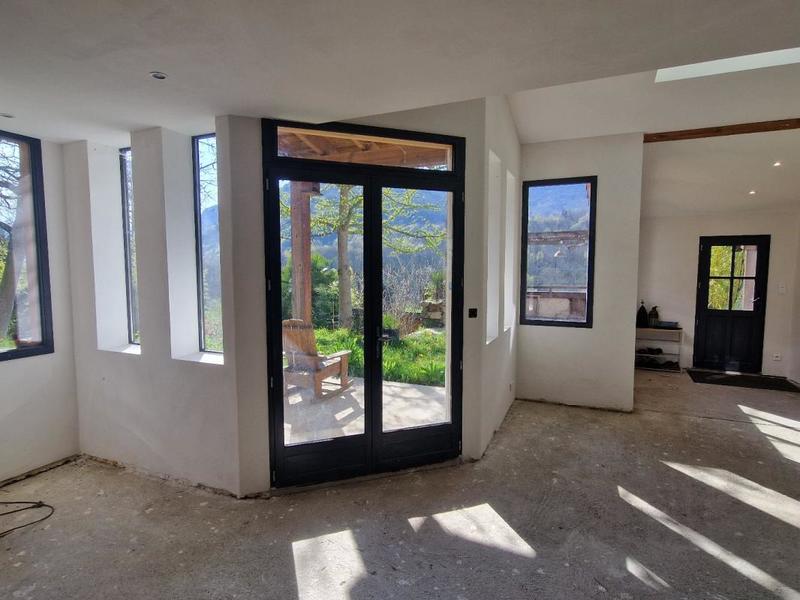 Maison - 148 m² - 5 pièces