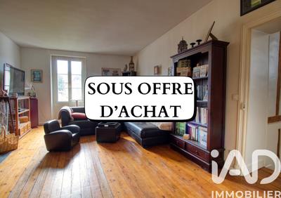 Maison de ville - 100 m² - 5 pièces