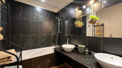 Studio - 27 m² - 2 pièces